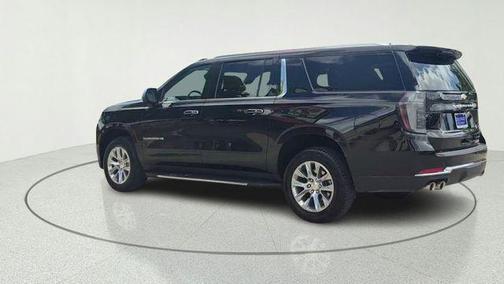 Black 2025 Chevrolet Suburban Premier