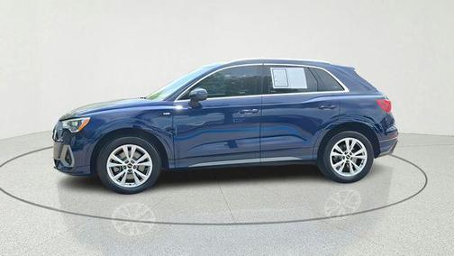 2022 Audi Q3 45 S line Premium