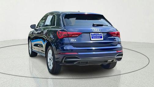 2022 Audi Q3 45 S line Premium