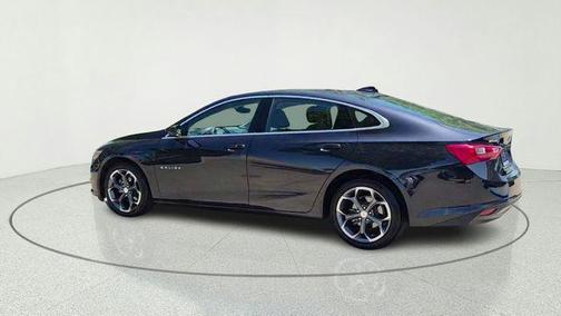 Dark Ash Metallic 2023 Chevrolet Malibu FWD 1LT