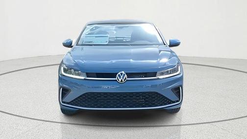 Monterey Blue Pearl 2026 Volkswagen Jetta 1.4T SE