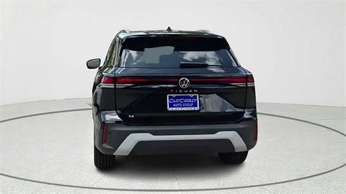 2025 Volkswagen Tiguan 2.0T SE