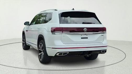 Opal White Pearl 2026 Volkswagen Atlas SEL Premium R-Line