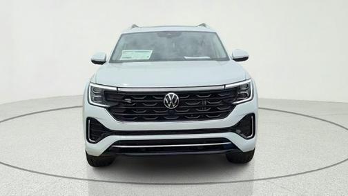 Opal White Pearl 2026 Volkswagen Atlas SEL Premium R-Line
