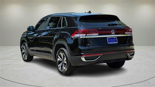2024 Volkswagen Atlas Cross Sport 2.0T SE