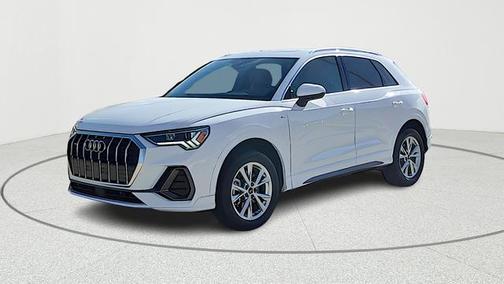 Progressive Red Metallic 2025 Audi Q3 Premium 45 TFSI S line quattro Tiptronic