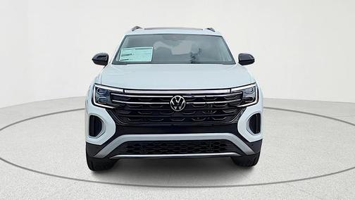 2026 Volkswagen Atlas Peak Edition