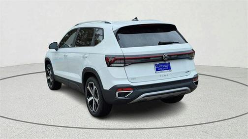 2026 Volkswagen Taos SEL