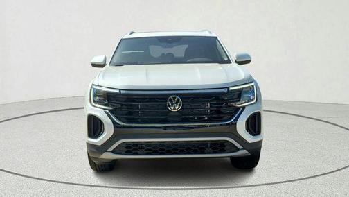 White 2026 Volkswagen Atlas Cross Sport 2.0T SE w/Technology