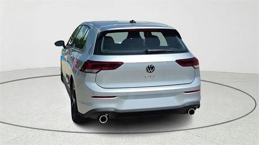2025 Volkswagen Golf GTI 2.0T SE DSG