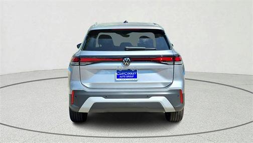 2025 Volkswagen Tiguan 2.0T SE