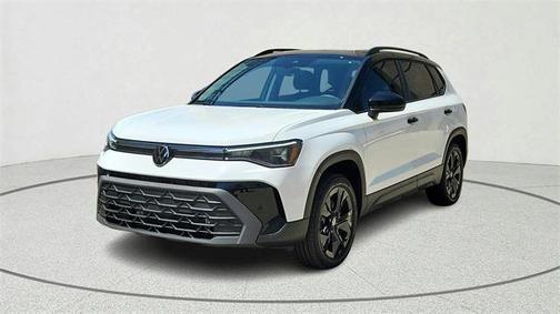 2025 Volkswagen Taos 1.5T SE Black