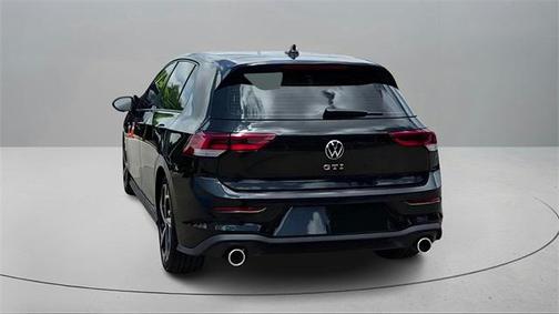 2025 Volkswagen Golf GTI 2.0T SE DSG