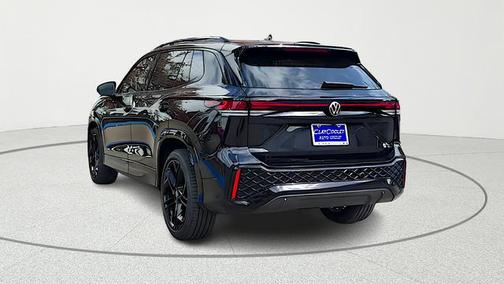 deep black pearl 2026 Volkswagen Tiguan 2.0T SE R-Line Black