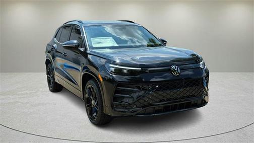 2025 Volkswagen Tiguan 2.0T SE R-Line Black 4MOTION