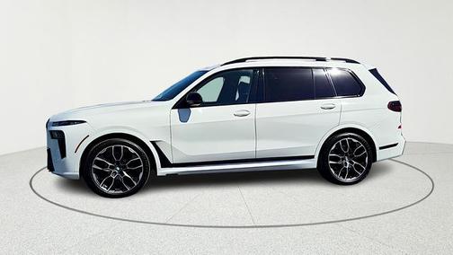 2023 BMW X7 M60i