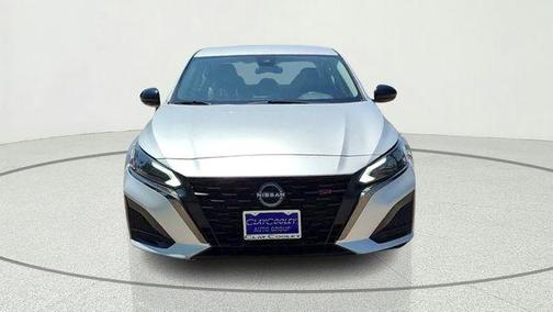 Brilliant Silver Metallic 2024 Nissan Altima SR FWD