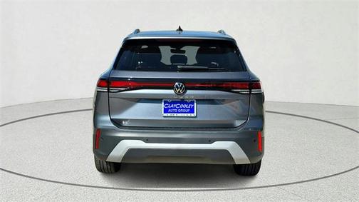 2025 Volkswagen Tiguan 2.0T SE