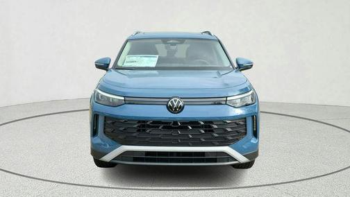 Monterey Blue Pearl 2026 Volkswagen Tiguan 2.0T SE
