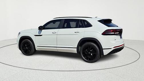 2026 Volkswagen Atlas Cross Sport 2.0T SEL