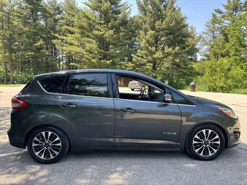 2018 Ford C-Max Hybrid Titanium