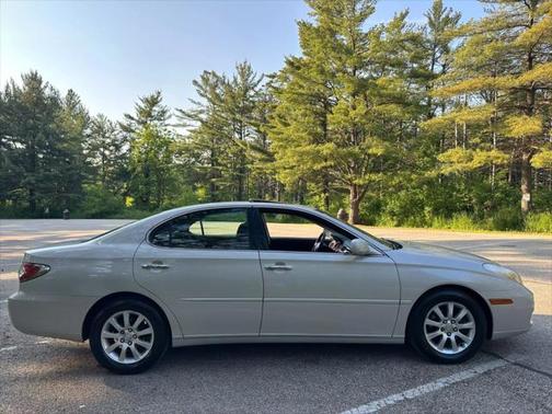 2002 Lexus ES 300 Base