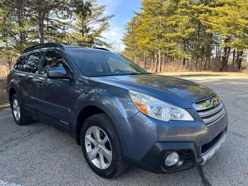 2013 Subaru Outback 2.5i Limited