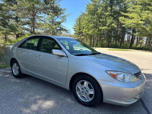 2003 Toyota Camry LE V6