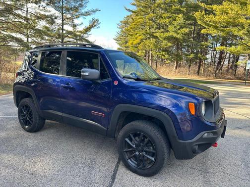 2016 Jeep Renegade Trailhawk