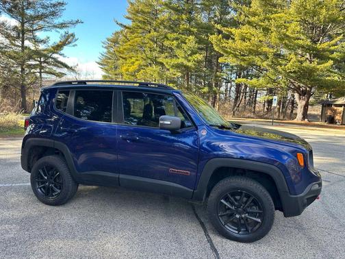 2016 Jeep Renegade Trailhawk