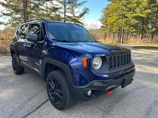 2016 Jeep Renegade Trailhawk