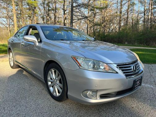 Silver 2010 Lexus ES 350 Base