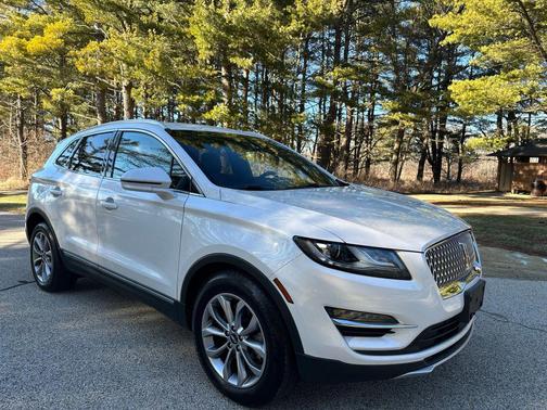 2019 Lincoln MKC Select
