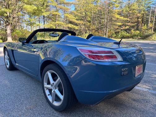 2007 Saturn Sky Roadster 2D