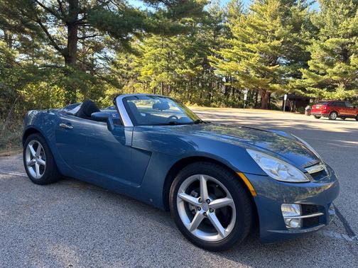 2007 Saturn Sky Roadster 2D