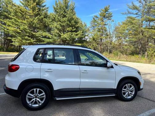 2015 Volkswagen Tiguan 2.0T S 4MOTION