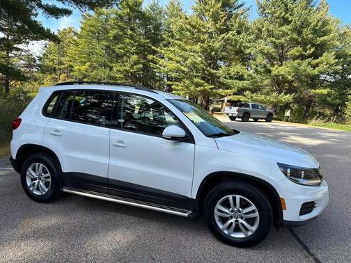2015 Volkswagen Tiguan 2.0T S 4MOTION