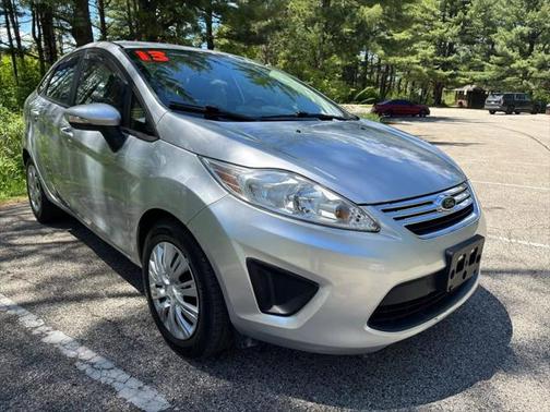 2013 Ford Fiesta SE