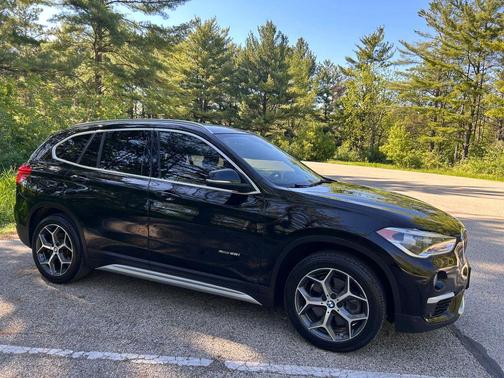 Black 2017 BMW X1 xDrive 28i