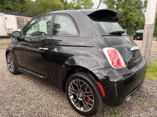 Nero Puro (Straight Black) 2015 FIAT 500 Abarth