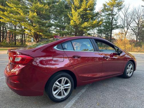 2017 Chevrolet Cruze LT