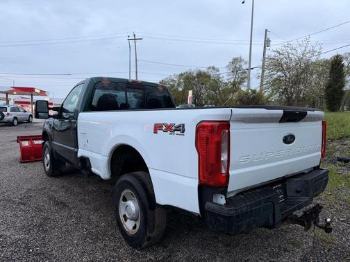 Forest Green Clearcoat Metallic 2008 Ford F-250 XL
