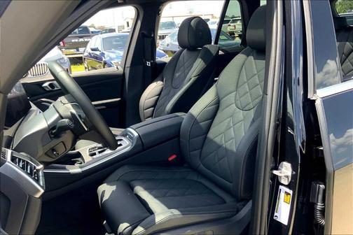 2025 BMW X5 sDrive40i