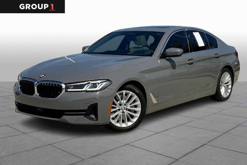 2022 BMW 530 i