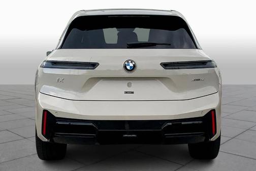 2026 BMW iX xDrive60