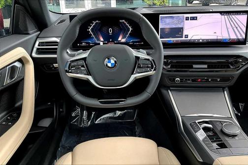 2025 BMW 230 i