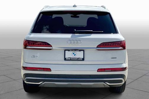 2020 Audi Q7 55 Premium Plus