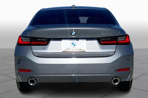 2023 BMW 330 i