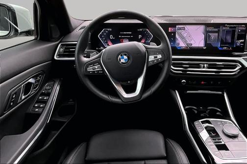 Alpine White 2024 BMW 330 i