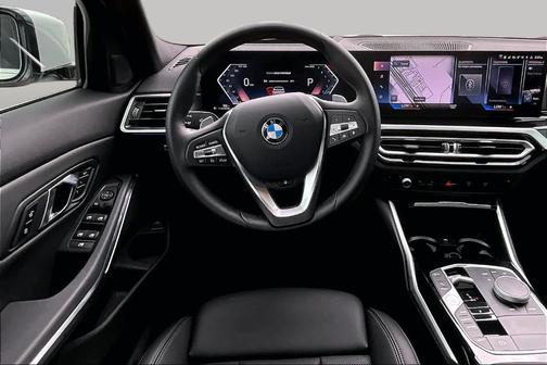 Alpine White 2024 BMW 330 i